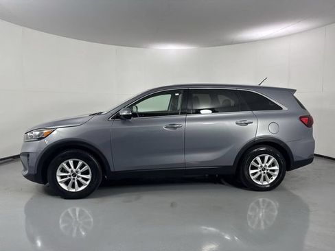 Used 2020 Kia Sorento FWD V6 image 29