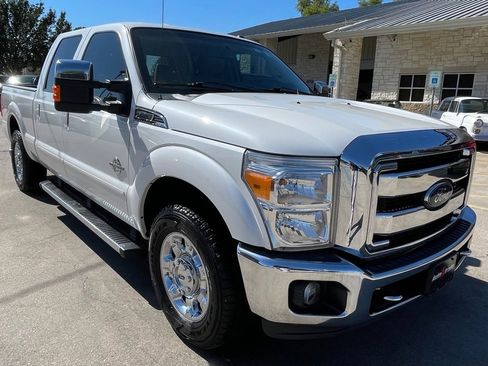 Used 2016 Ford F250 Lariat w/ Chrome Package image 3