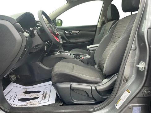 Used 2018 Nissan Rogue S AWD/4WD image 14
