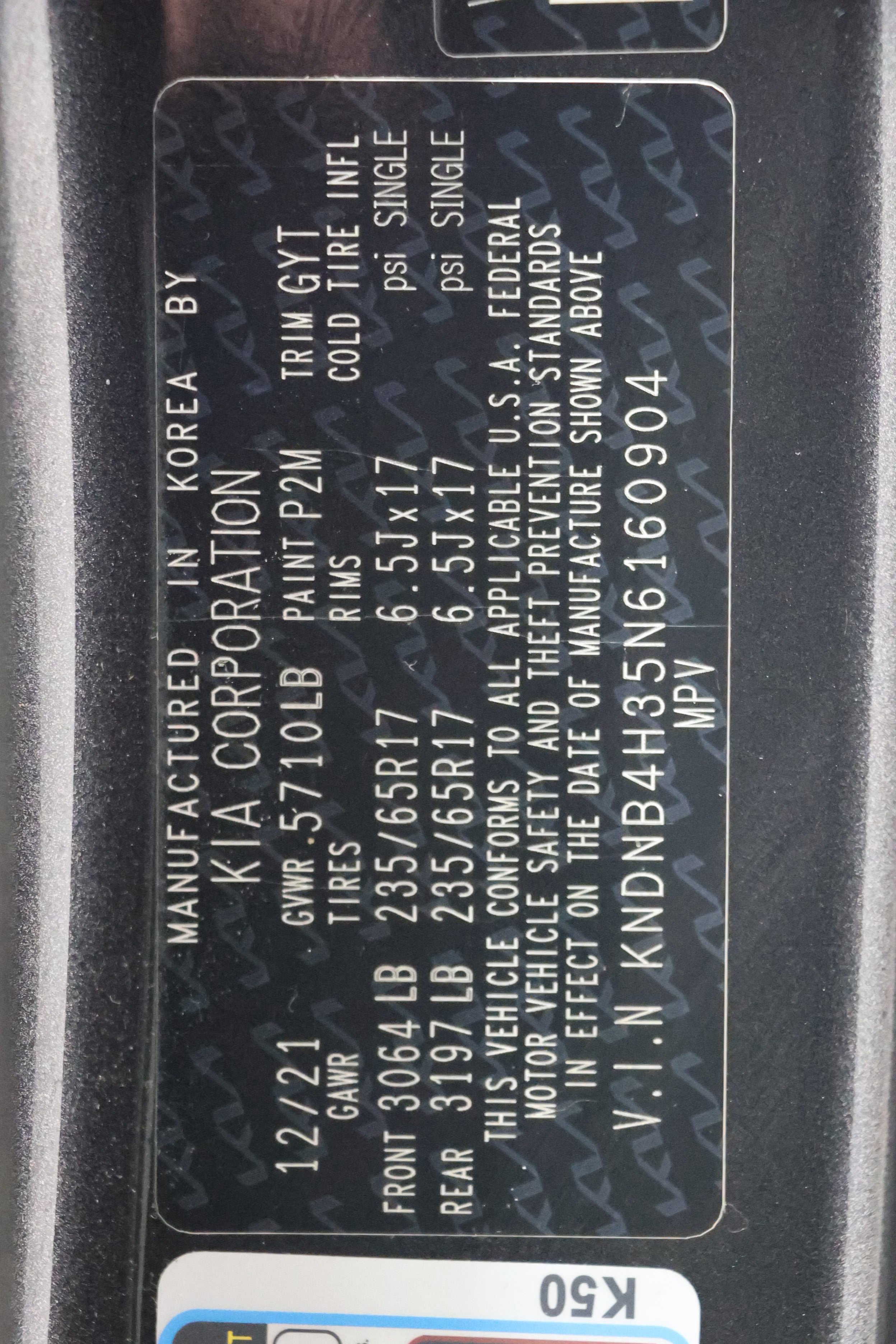 Used 2022 Kia Carnival LX FWD image 37