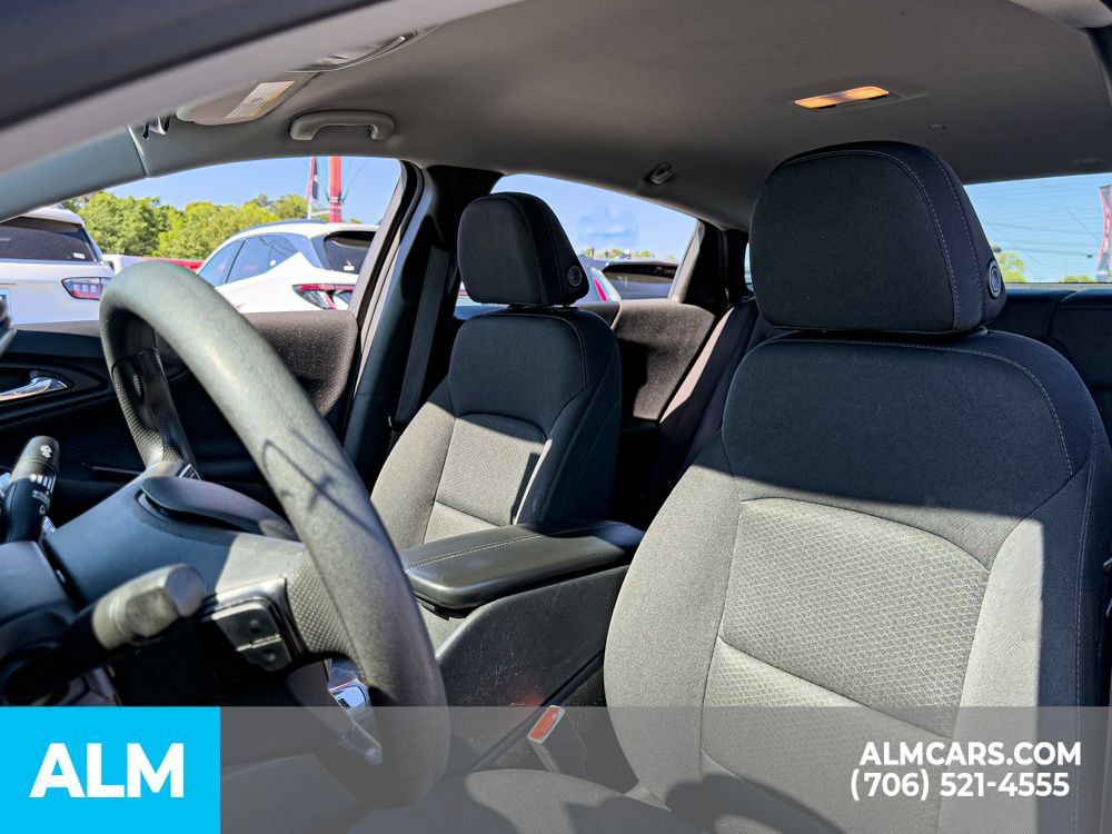 Used 2024 Chevrolet Malibu LT FWD image 11