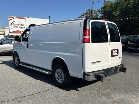 Used 2023 GMC Savana 2500 w/ Driver Convenience Package image 25