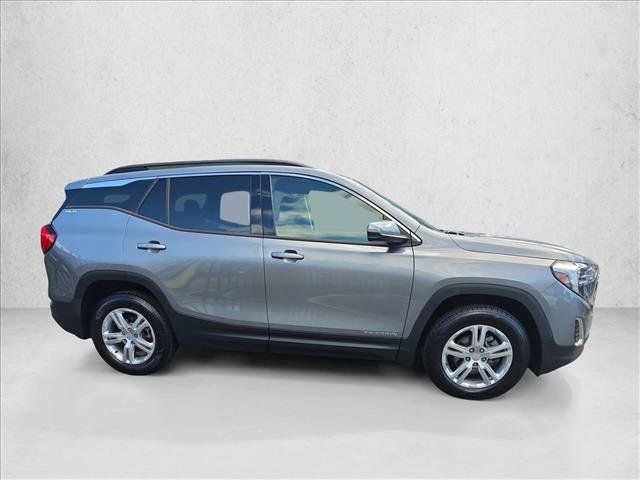 Used 2020 GMC Terrain SLE w/ Driver Convenience Package AWD/4WD image 4