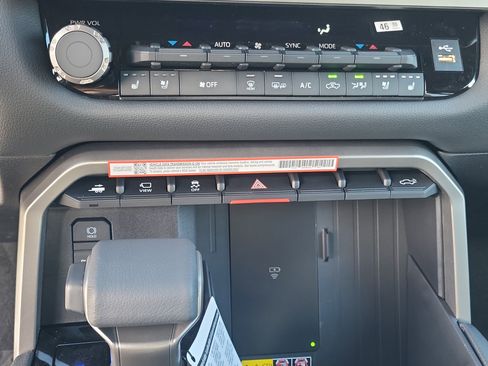 New 2026 Toyota Tundra Limited image 14