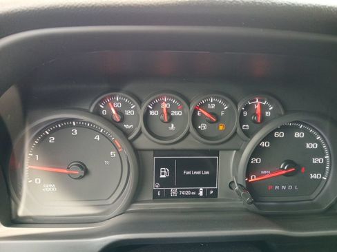 Used 2025 Chevrolet Silverado 2500 Custom w/ Custom Value Package AWD/4WD image 14