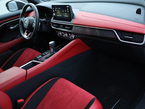 Used 2025 Acura ADX A-Spec image 11