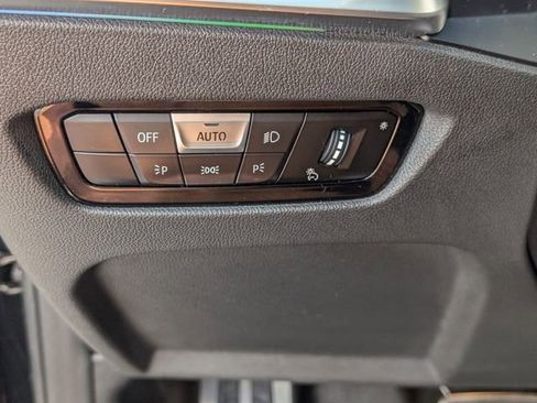 Used 2022 BMW M440i Coupe w/ Premium Package image 36