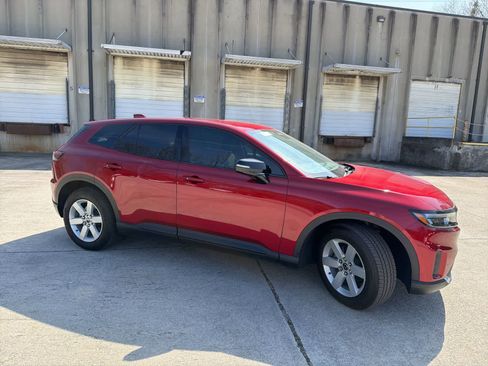 Used 2024 Honda Prologue EX image 13