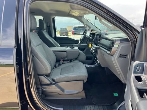 Used 2025 Ford F150 XLT w/ Equipment Group 301A Standard AWD/4WD image 34