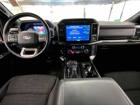 Certified 2022 Ford F150 XLT w/ Equipment Group 302A High image 14