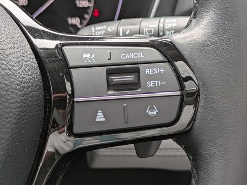 Certified 2025 Honda Pilot Touring image 35