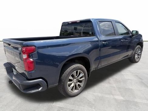 Used 2021 Chevrolet Silverado 1500 RST AWD/4WD image 4