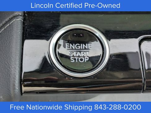 Certified 2025 Lincoln Navigator Reserve image 33