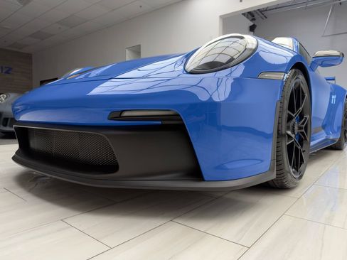Used 2022 Porsche 911 GT3 image 9