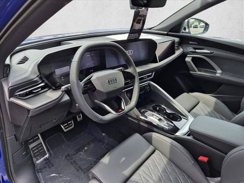 New 2026 Audi SQ5 Prestige AWD/4WD image 3