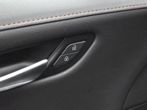 Used 2023 Cadillac XT4 Sport w/ Driver Assist Package image 10