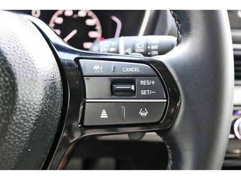 Used 2025 Honda Pilot EX-L image 19