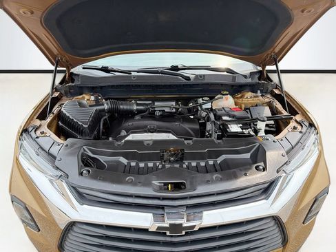 Used 2019 Chevrolet Blazer LT FWD image 30