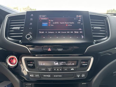 Used 2022 Honda Ridgeline Black Edition image 27