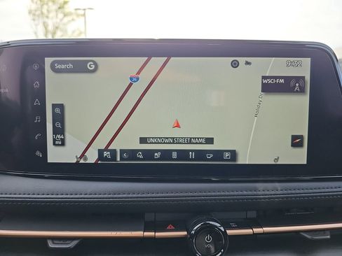 Used 2023 Nissan Ariya FWD image 25