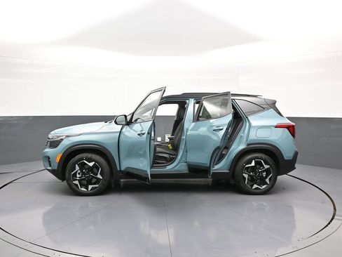 New 2026 Kia Seltos S AWD/4WD image 42