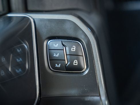 Certified 2023 Ford F150 Lariat w/ Equipment Group 502A High image 47