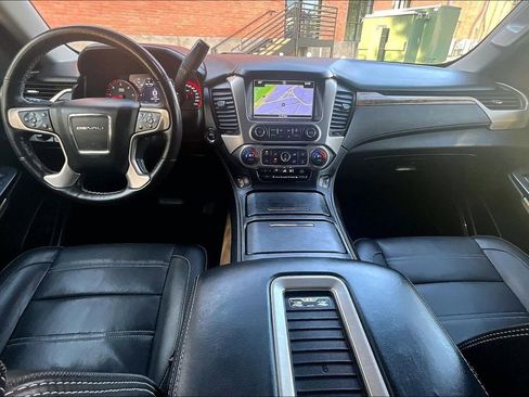 Used 2016 GMC Yukon Denali w/ Open Road Package image 19