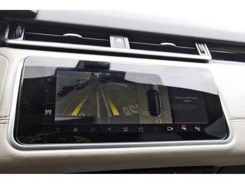 Used 2018 Land Rover Range Rover Velar R-Dynamic HSE image 22