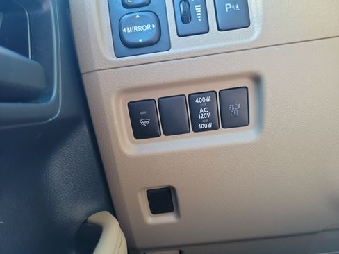 Used 2013 Toyota 4Runner SR5 w/ Premium Pkg RWD image 30
