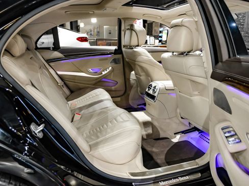 Used 2016 Mercedes-Benz S 550 Sedan image 40