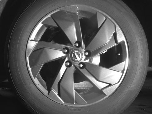 Used 2025 Nissan Rogue SV FWD image 14
