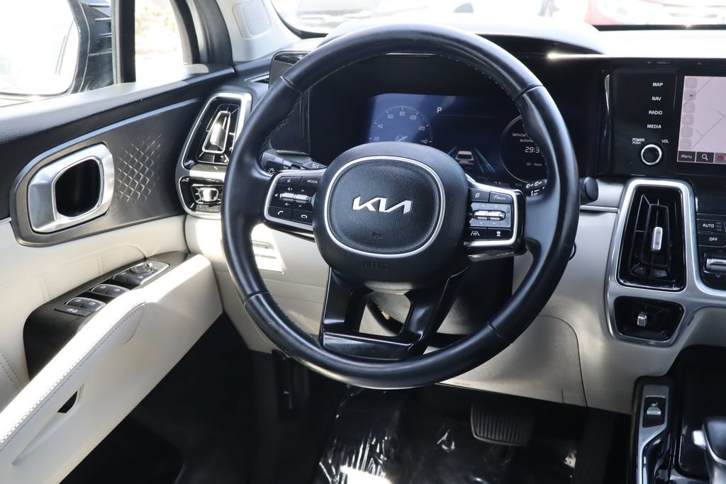 Used 2023 Kia Sorento SX FWD image 26