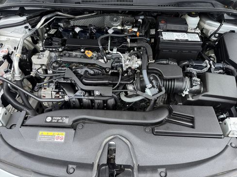 Used 2024 Toyota Corolla LE FWD image 20