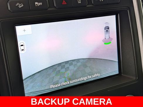 Used 2020 Ford Expedition XLT w/ Equipment Group 202A AWD/4WD image 8