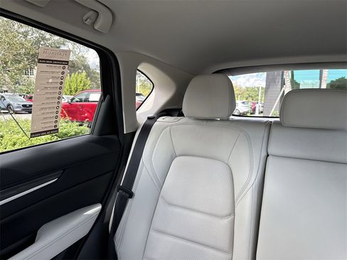 Certified 2021 MAZDA CX-5 Grand Touring Reserve image 18