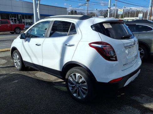 Used 2017 Buick Encore Preferred image 3