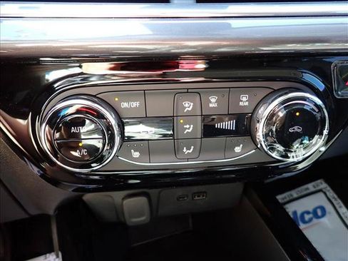 New 2026 Chevrolet Trax ACTIV FWD image 19