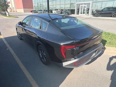 Used 2025 Kia K4 FWD image 4