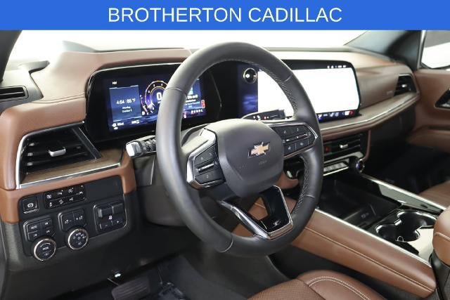 Used 2025 Chevrolet Tahoe High Country AWD/4WD image 21