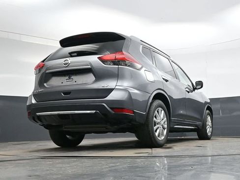 Used 2018 Nissan Rogue SV image 30