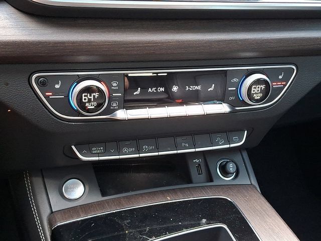 Used 2023 Audi Q5 2.0T Premium Plus w/ Premium Plus Package AWD/4WD image 16
