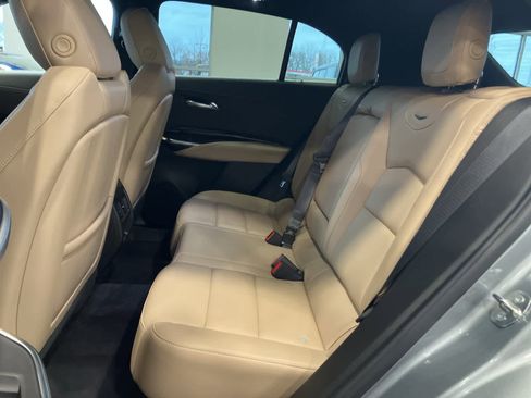Used 2024 Cadillac XT4 Luxury image 23