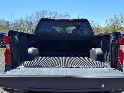 Used 2019 Chevrolet Silverado 1500 LT AWD/4WD image 9