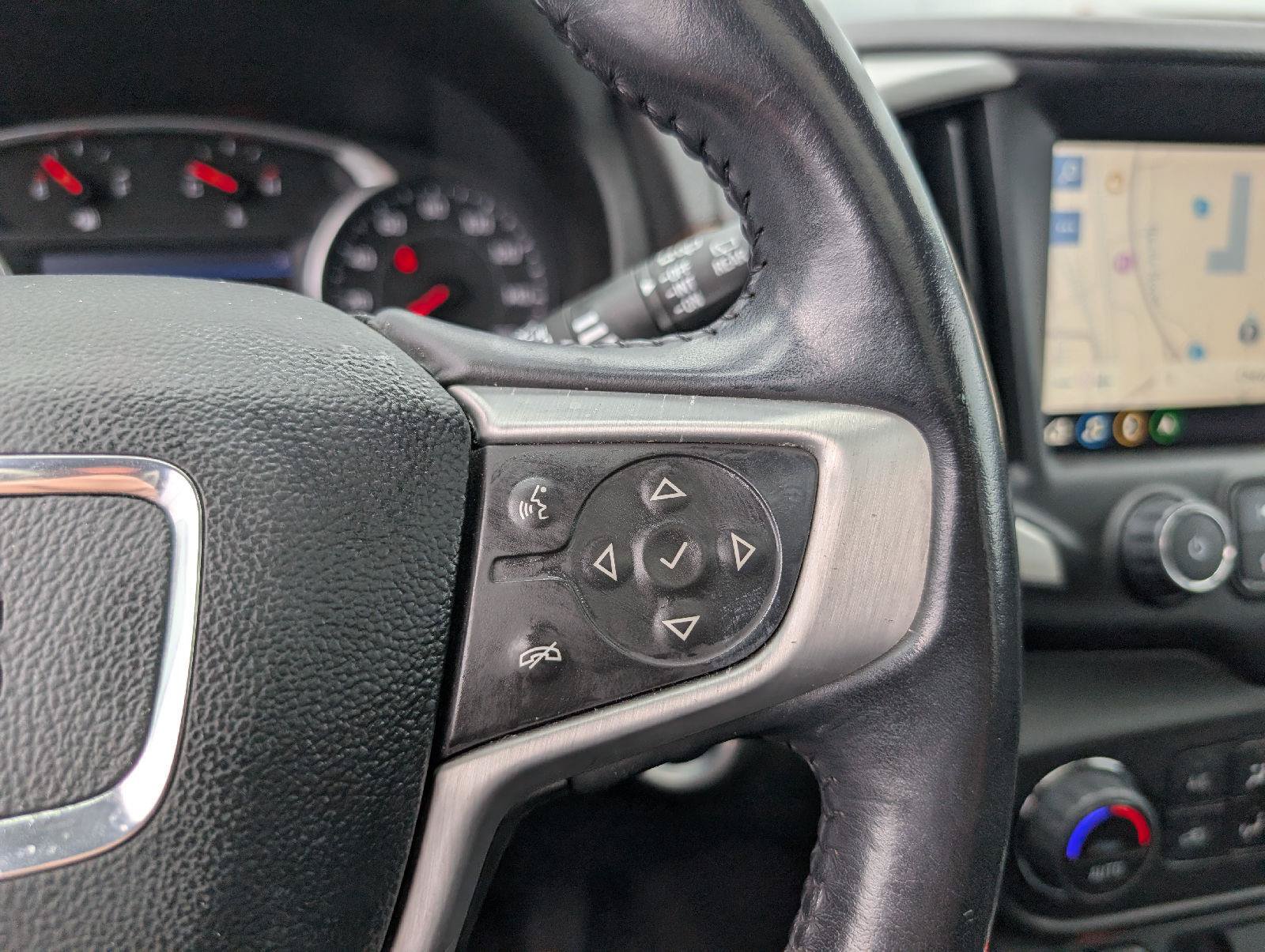 Used 2020 GMC Terrain SLE w/ Driver Convenience Package AWD/4WD image 14