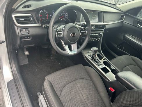 Used 2019 Kia Optima LX image 8