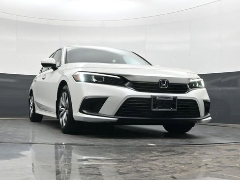 Used 2023 Honda Civic LX image 35