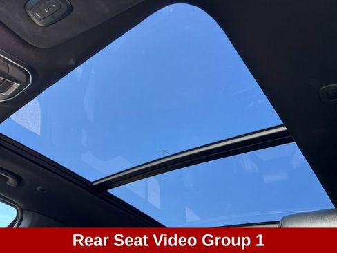 Used 2024 Jeep Wagoneer L Series III w/ Premium Group I AWD/4WD image 10