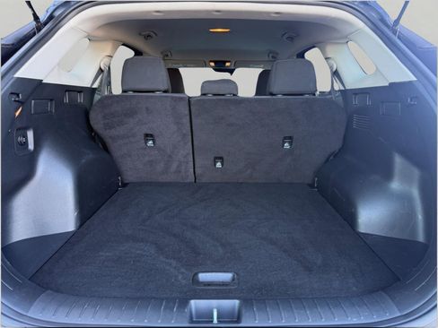 Certified 2025 Kia Sportage LX image 14