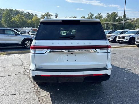 Used 2023 Lincoln Navigator L Reserve w/ Equipment Group 201A AWD/4WD image 6