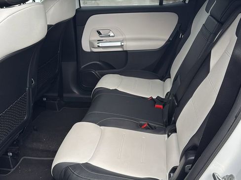 Used 2023 Mercedes-Benz GLB 250 GLB 250 image 19